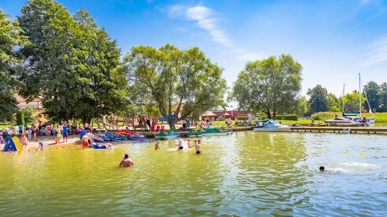 Hotel Ognisty Ptak Wegorzewo Bagian luar foto