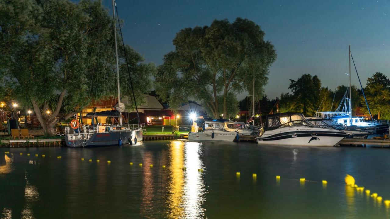 Hotel Ognisty Ptak Wegorzewo Bagian luar foto